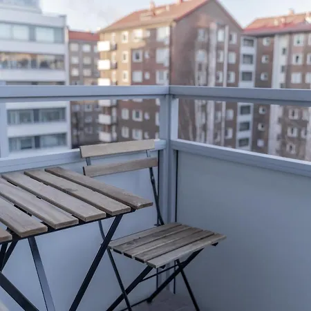 Hvc Eerikinkatu 35 * Helsinki